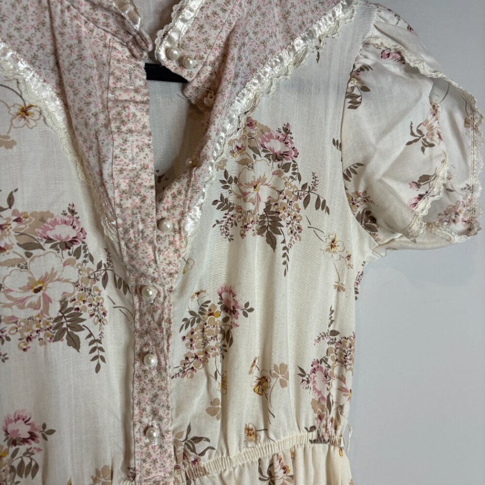 Vintage Jerri Jee floral prairie 1970's floral dress - Picture 2 of 4
